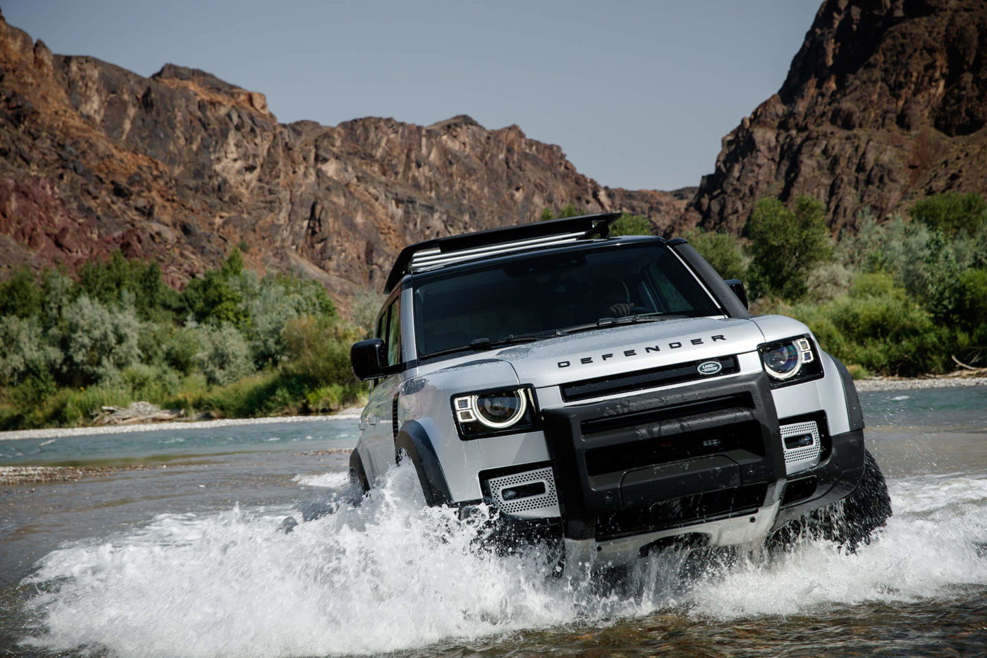 Land Rover Defender 2019