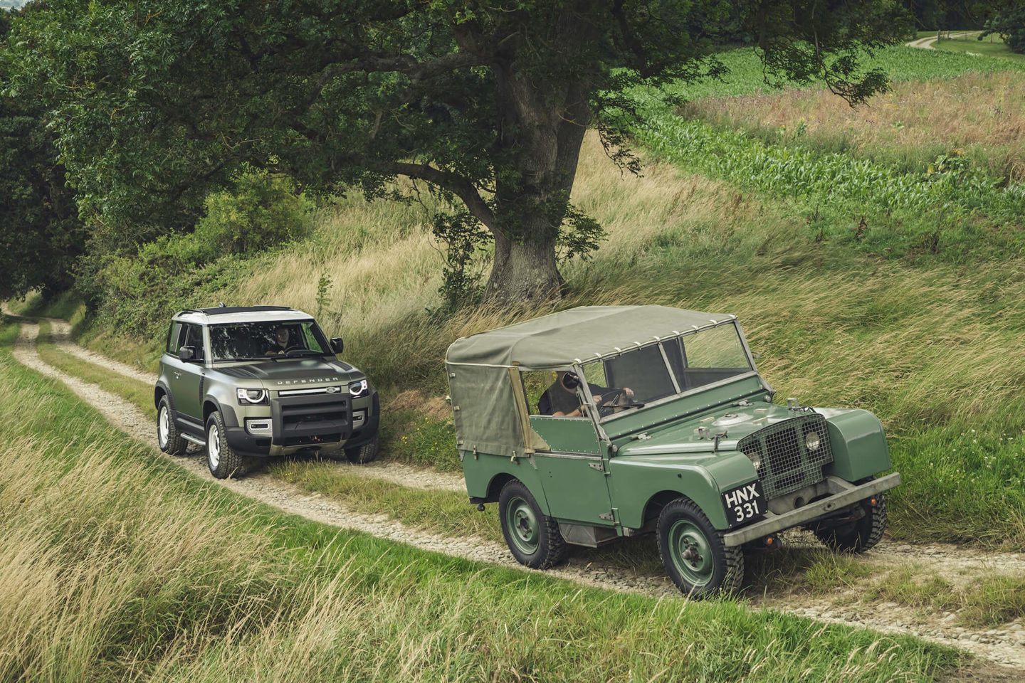 Land Rover Defender 2019