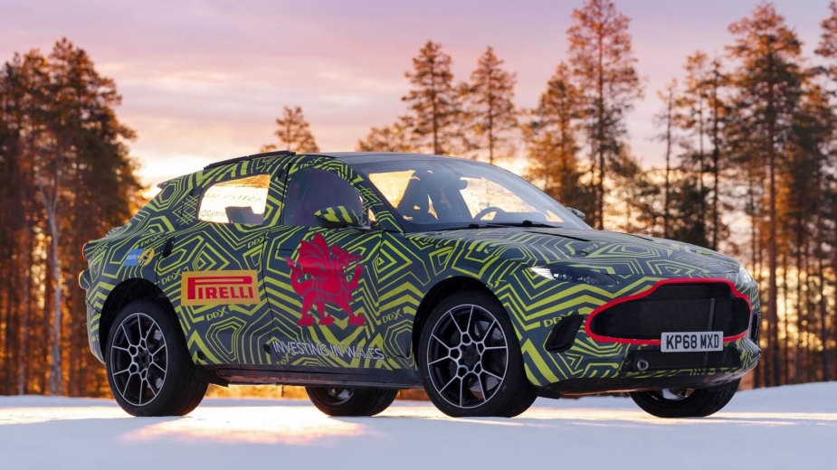 Aston Martin DBX