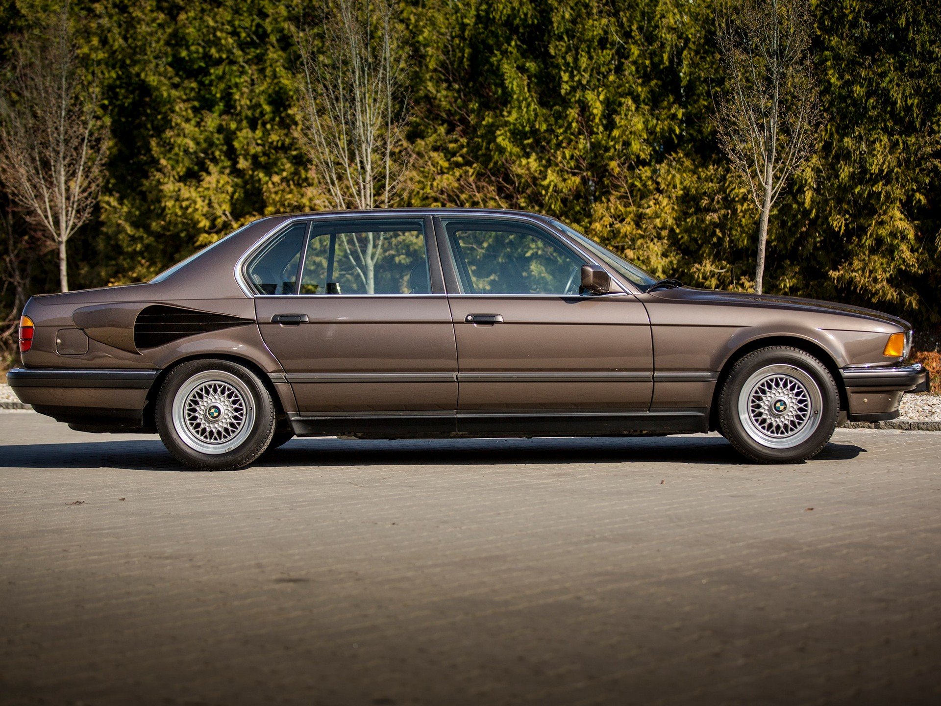 BMW Série 7 Goldfisch