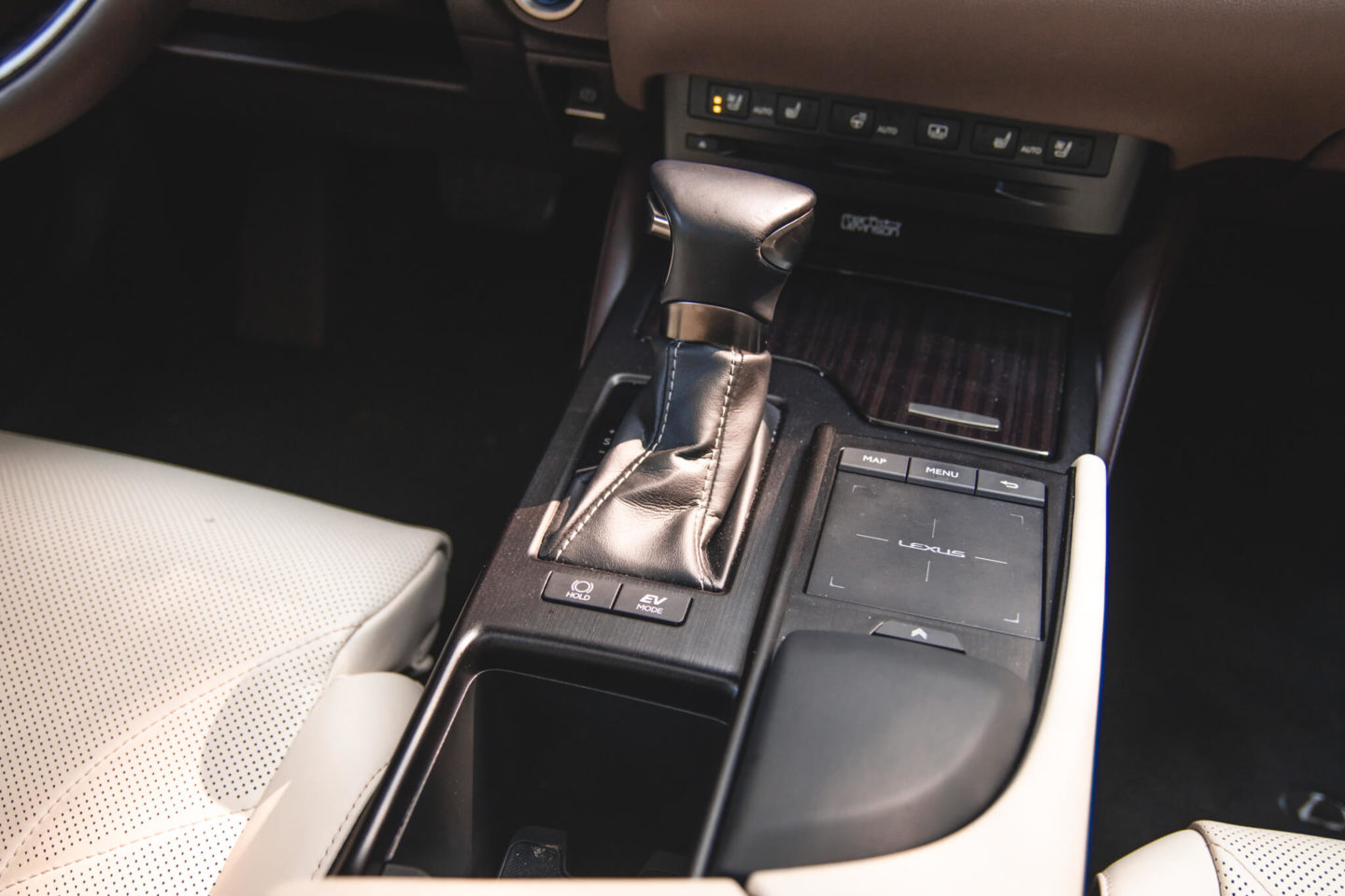 Lexus ES 300h