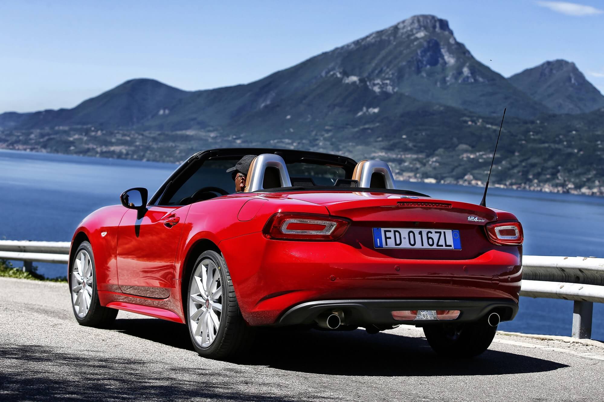 Fiat 124 Spider