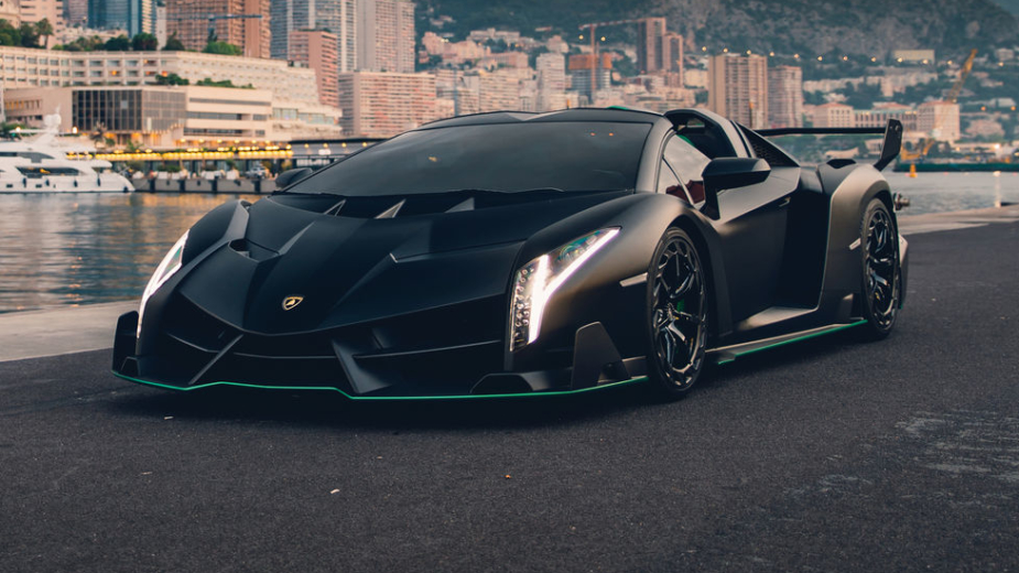 Lamborghini Veneno Roadster