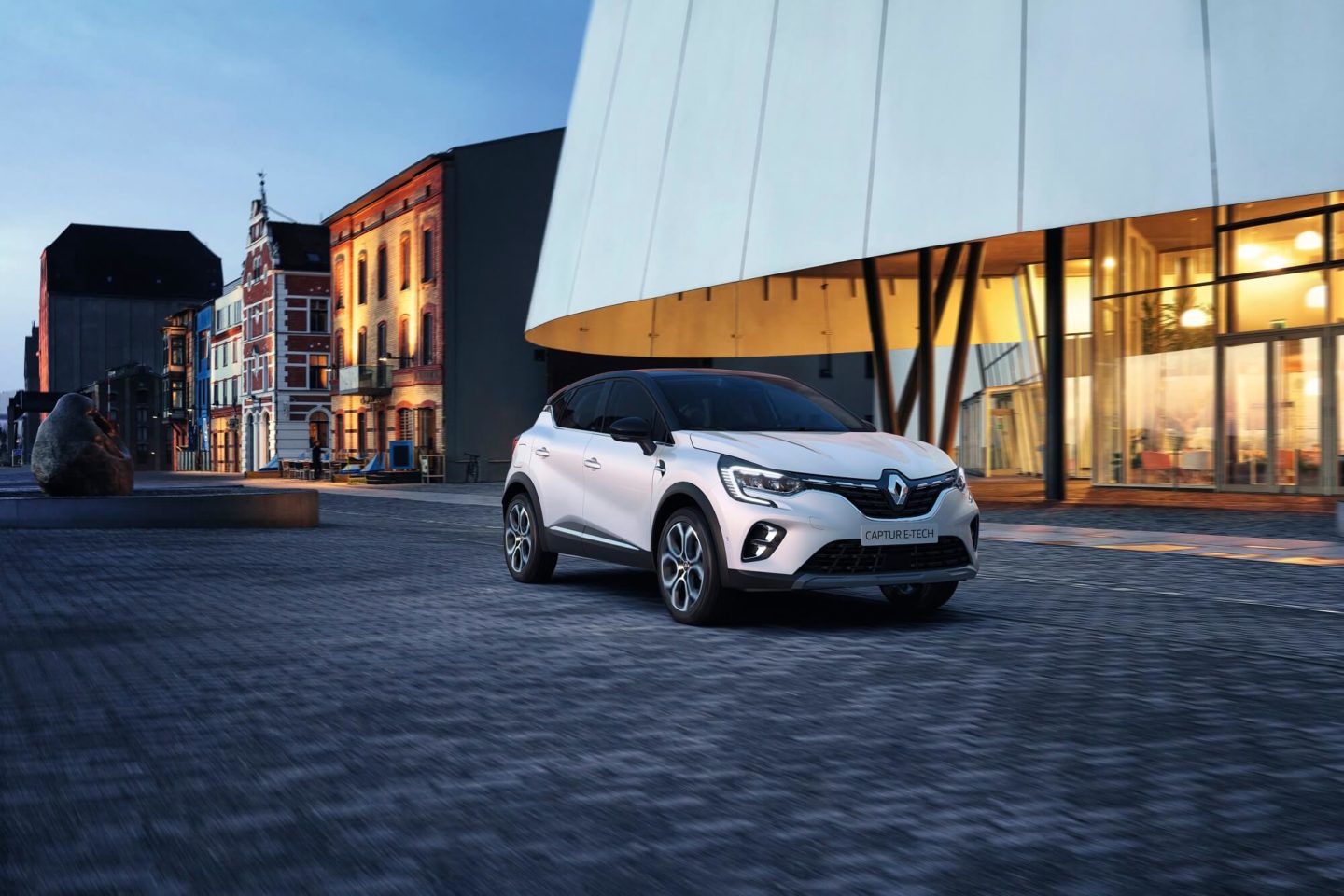 Renault Captur E-Tech