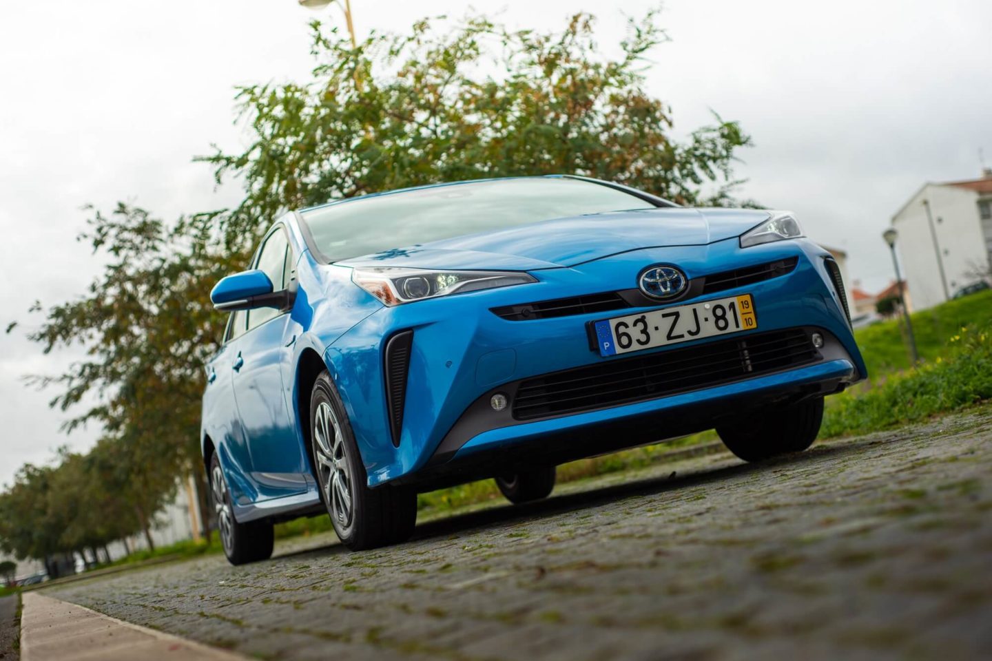 Toyota Prius AWD-i