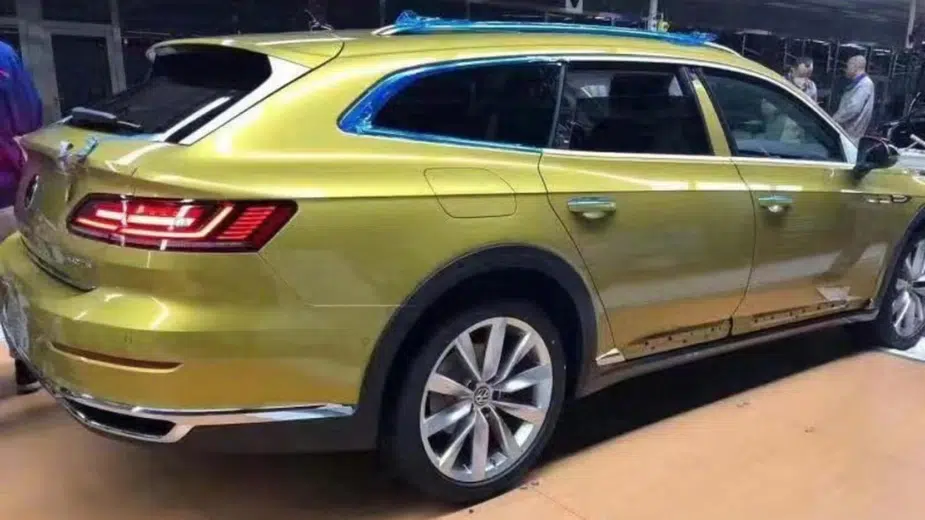 Volkswagen Arteon Shooting Brake fuga imagens