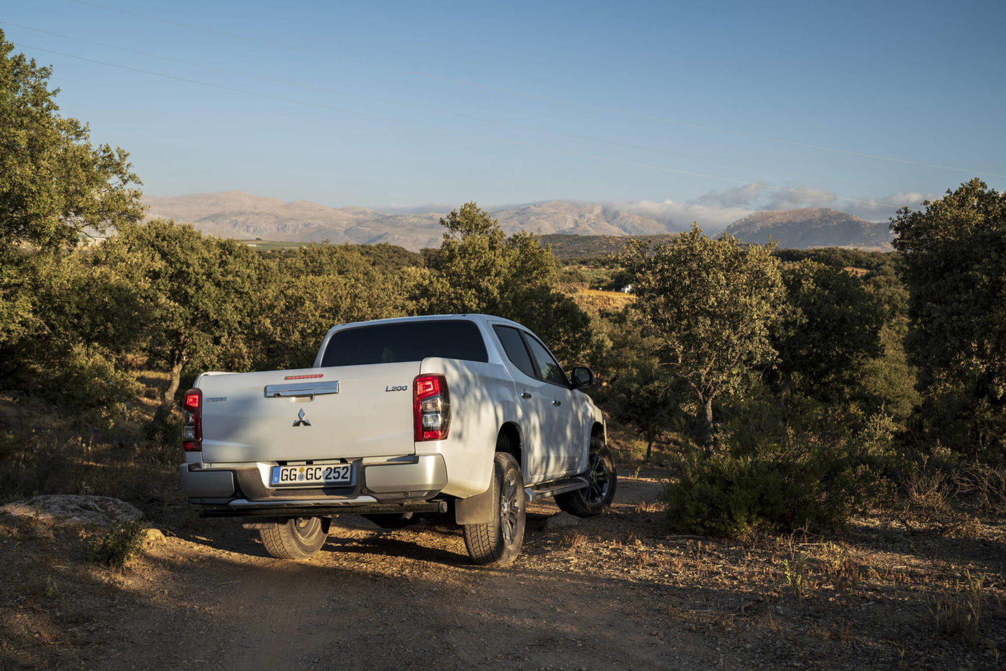 Mitsubishi L200 Strakar