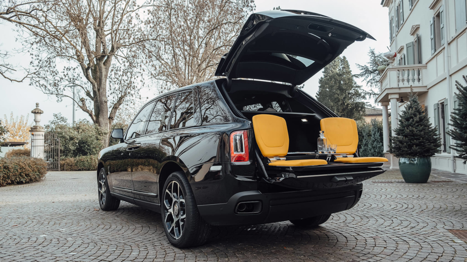 Rolls-Royce Cullinan Black Badge