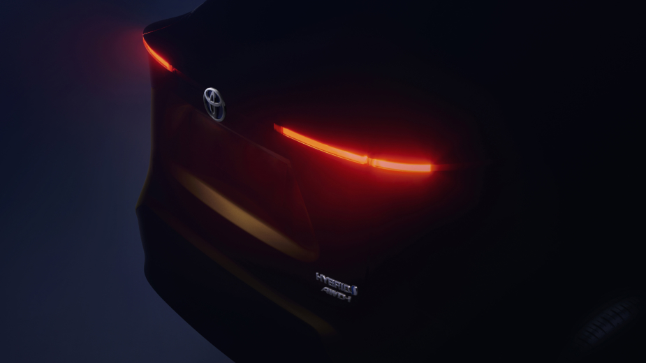 Toyota B-SUV teaser