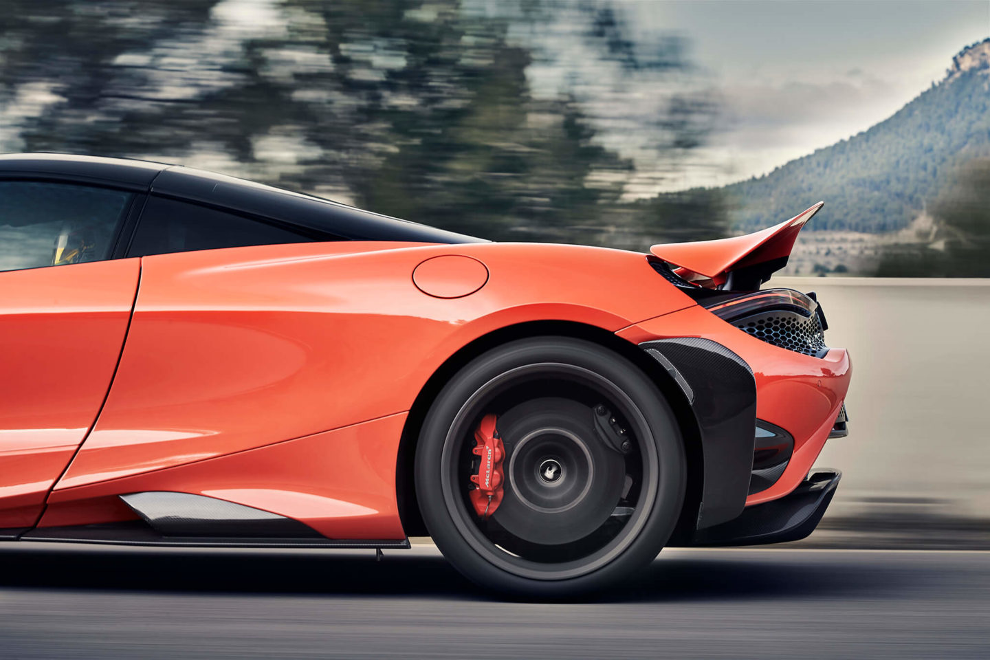 2020 McLaren 765LT