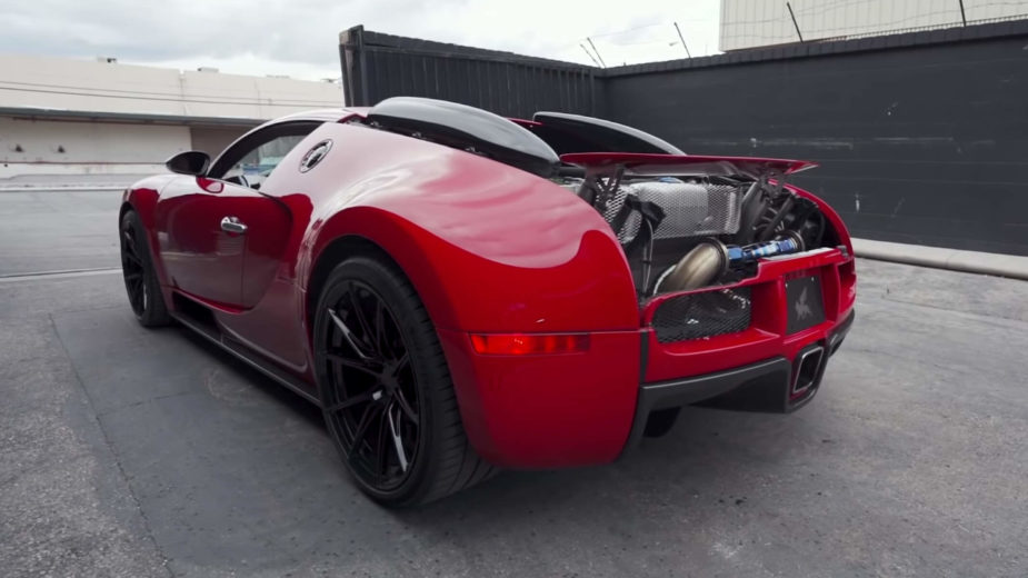 Bugatti Veyron escape Ryft