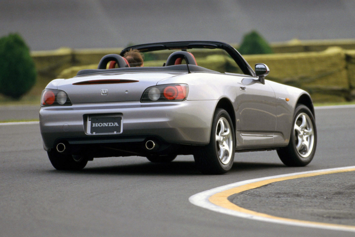 Honda S2000