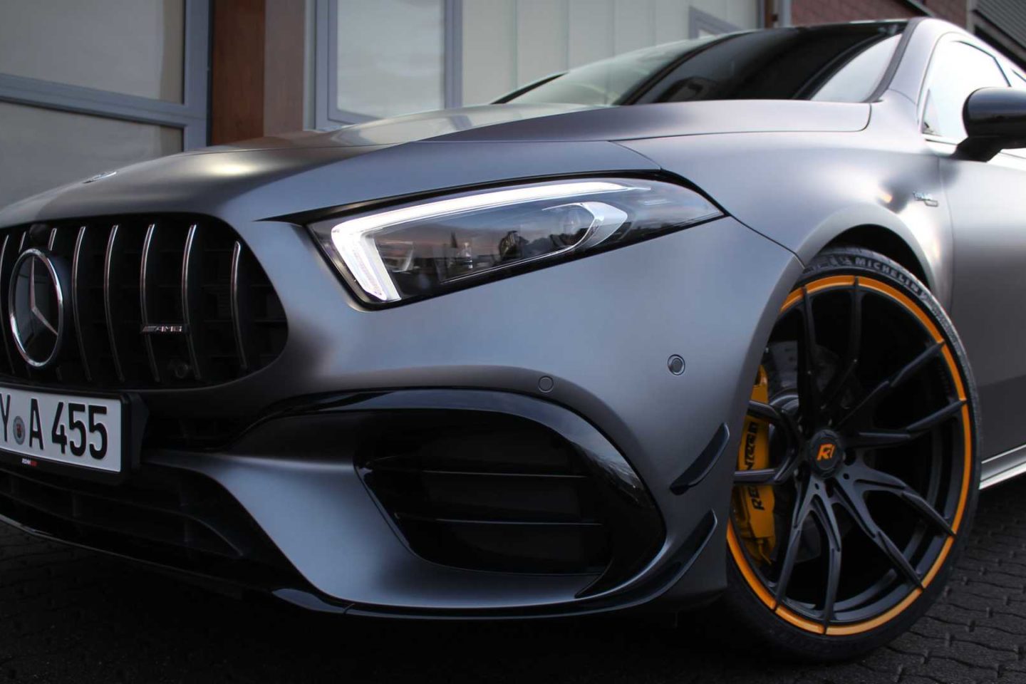 Mercedes-AMG A 45 S Renntech