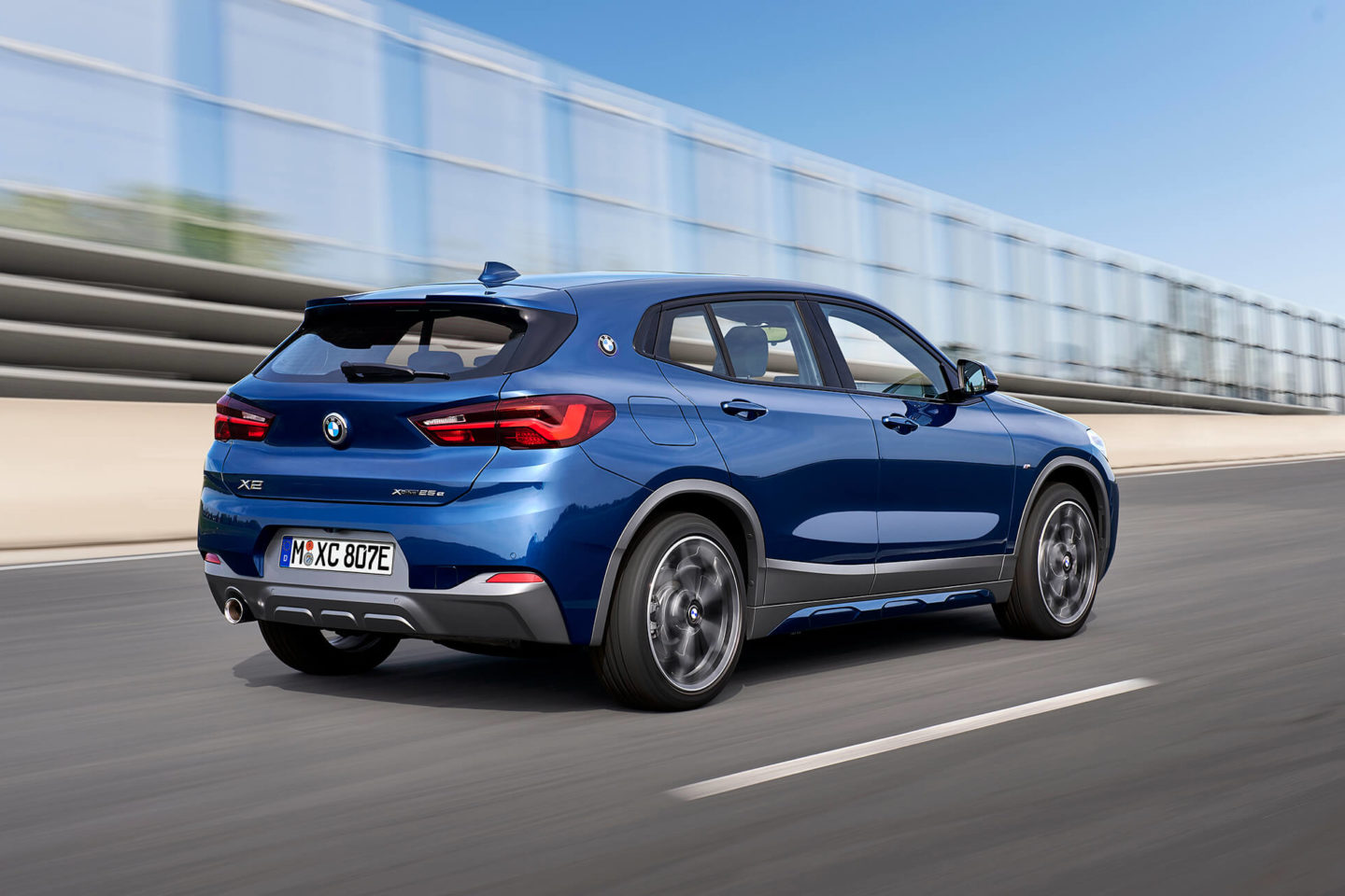 BMW X2 xDrive25e