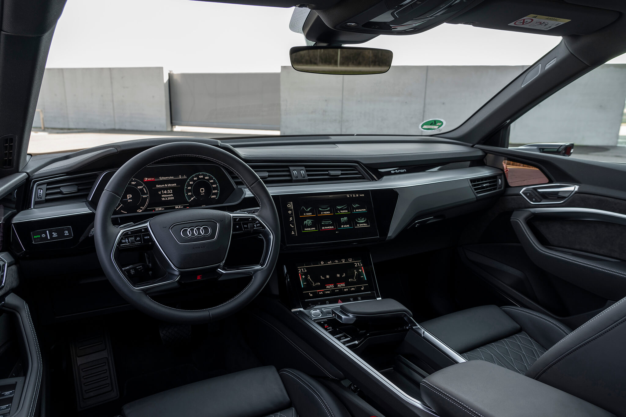 Interior do Audi e-tron