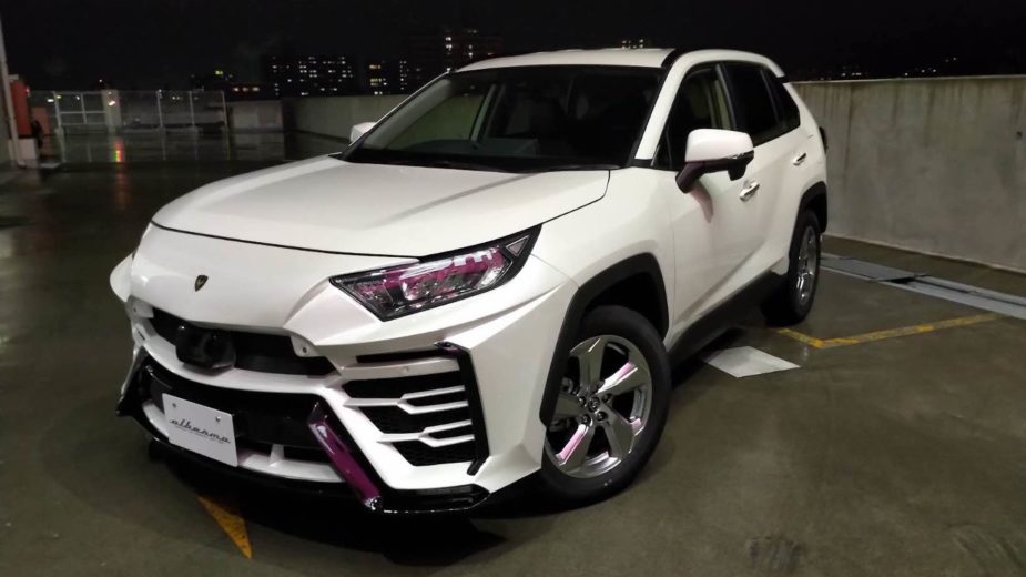 Albermo XR51, Toyota RAV4, Lamborghini Urus