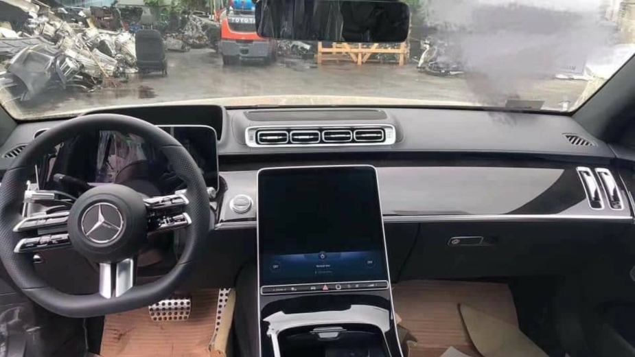 Fuga De Imagens Este E O Interior Do Novo Mercedes Benz Classe S W223