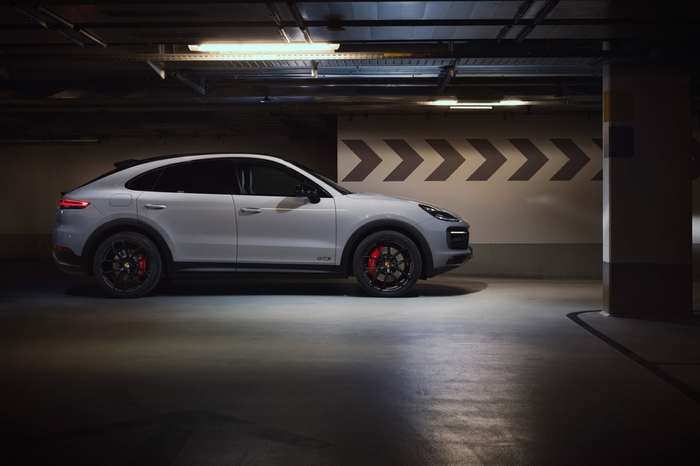 2020 Porsche Cayenne GTS Coupé