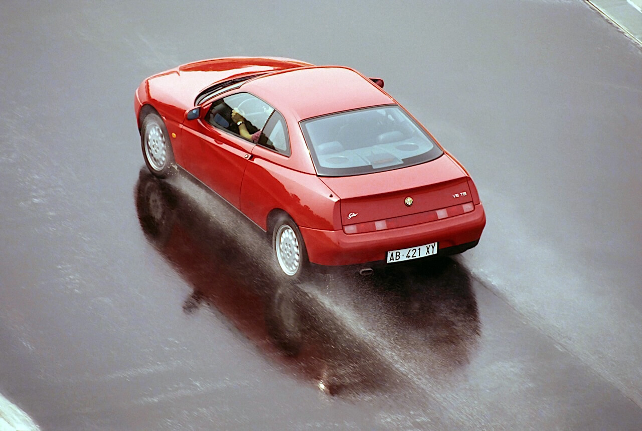 Alfa Romeo GTV