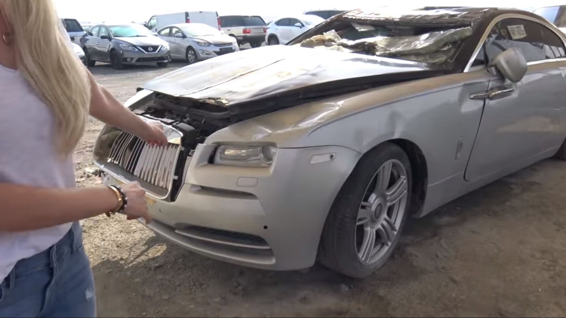 Rolls-Royce Wraith em ferro-velho de luxo