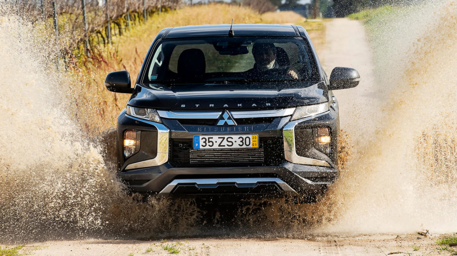 2020 Mitsubishi L200 Strakar First Edition