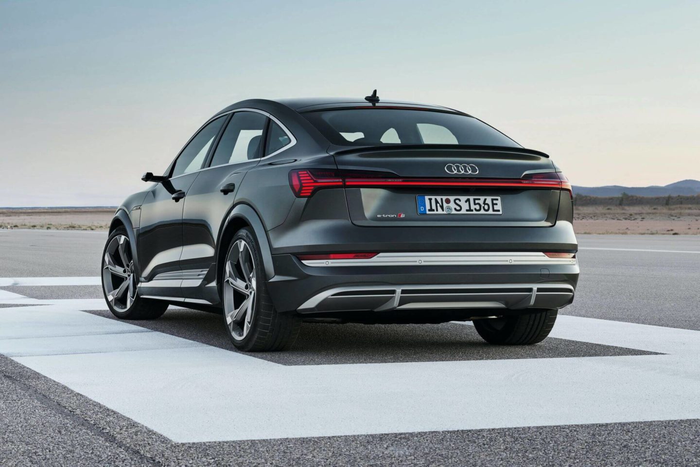 Audi e-tron S Sportback