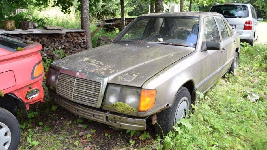 Mercedes-Benz 200D (W124)