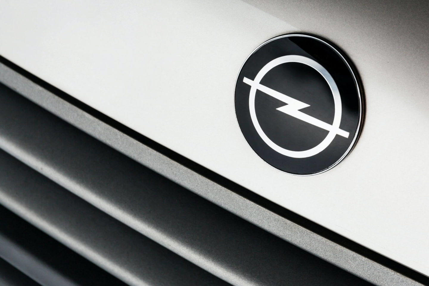 Opel logo