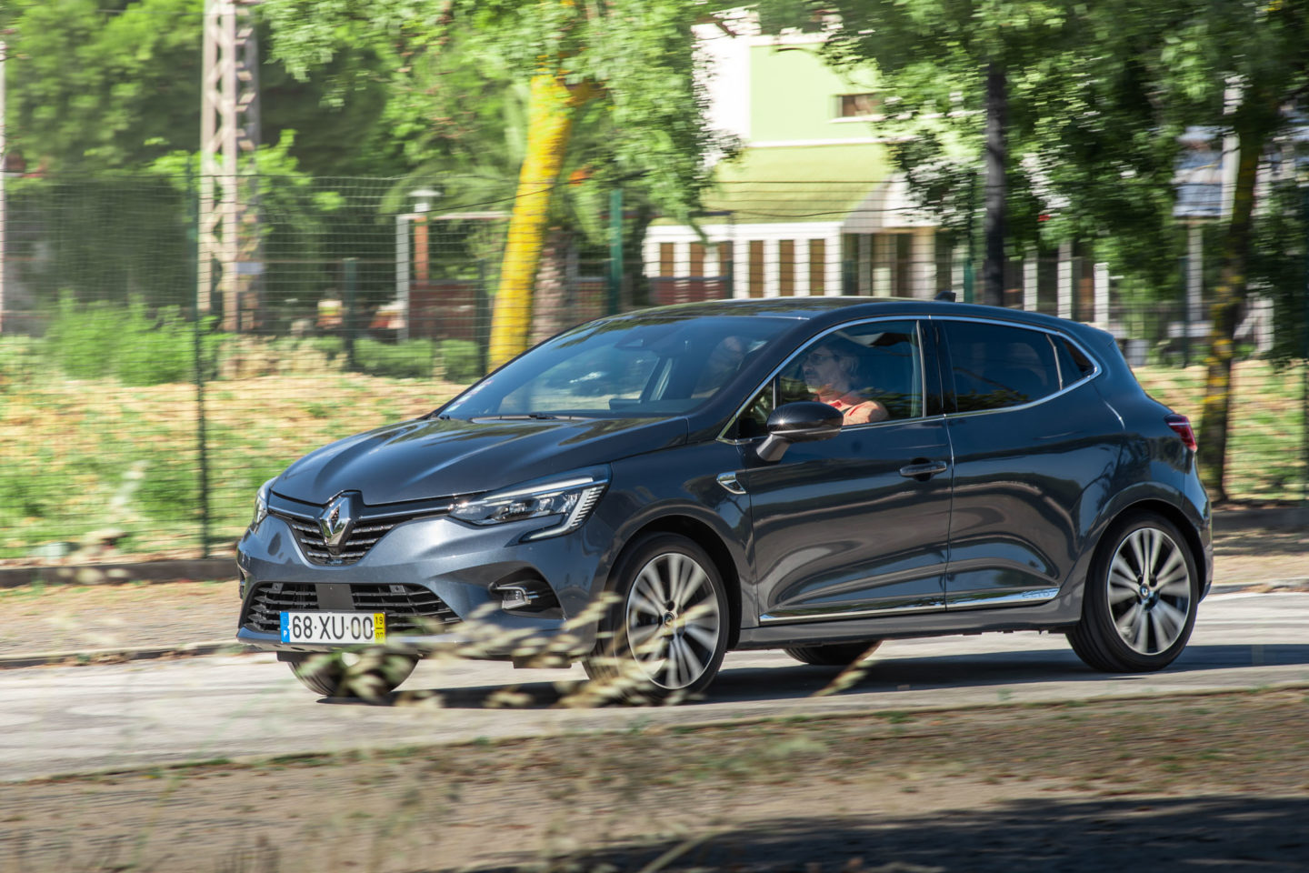 Renault CLio Initiale Paris