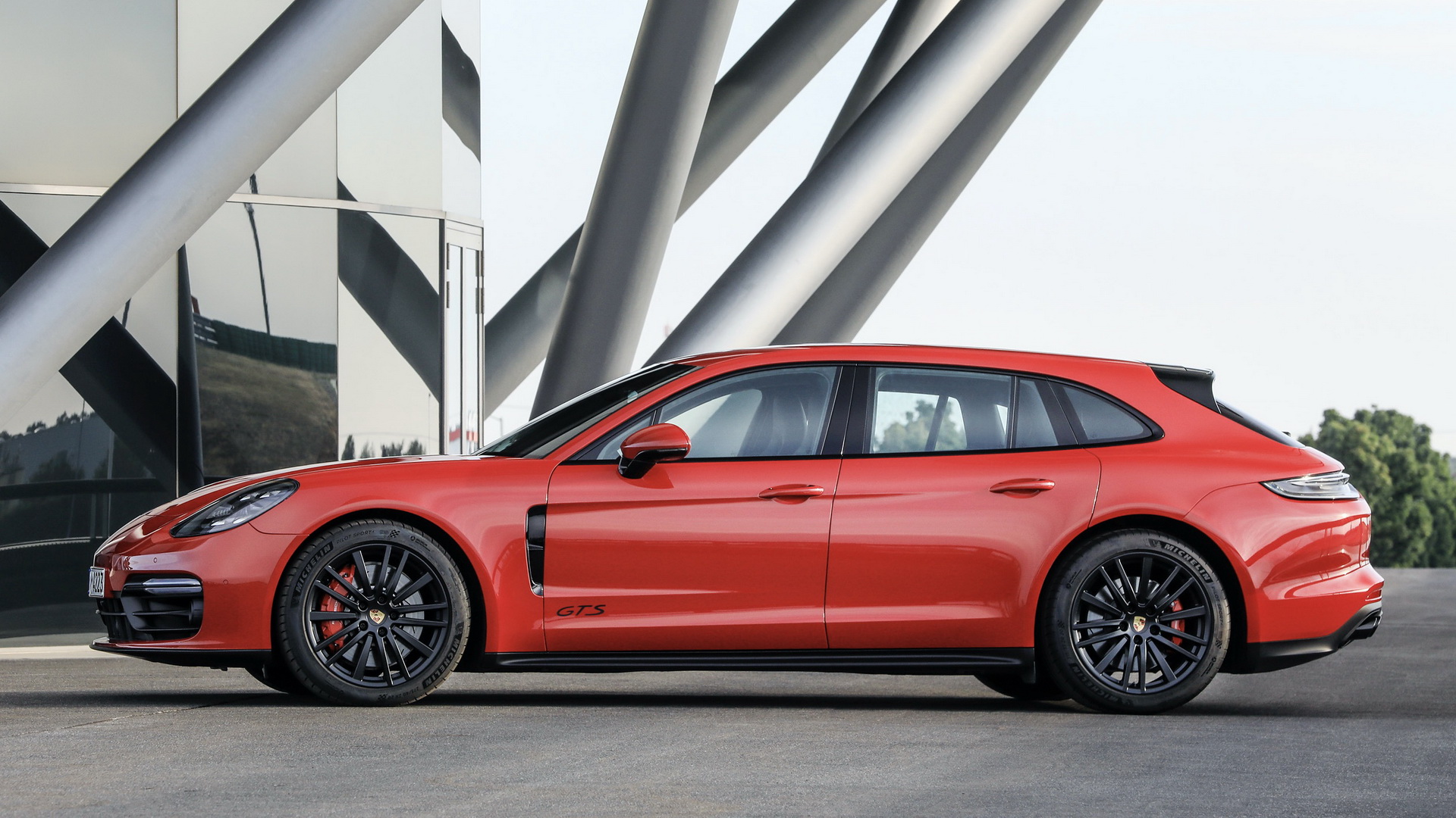 Porsche Panamera GTS Sport Turismo 2021