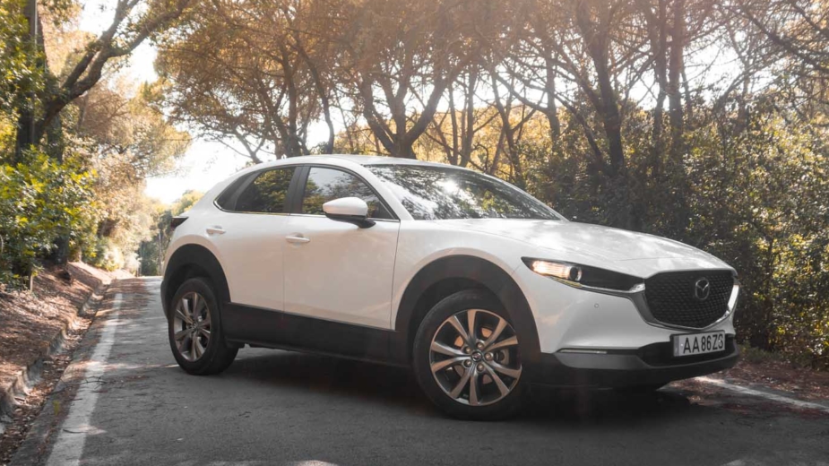 Mais 28 cv por mais 1000 euros. Vale a pena optar pelo Mazda CX-30 Skyactiv-G 150 cv?