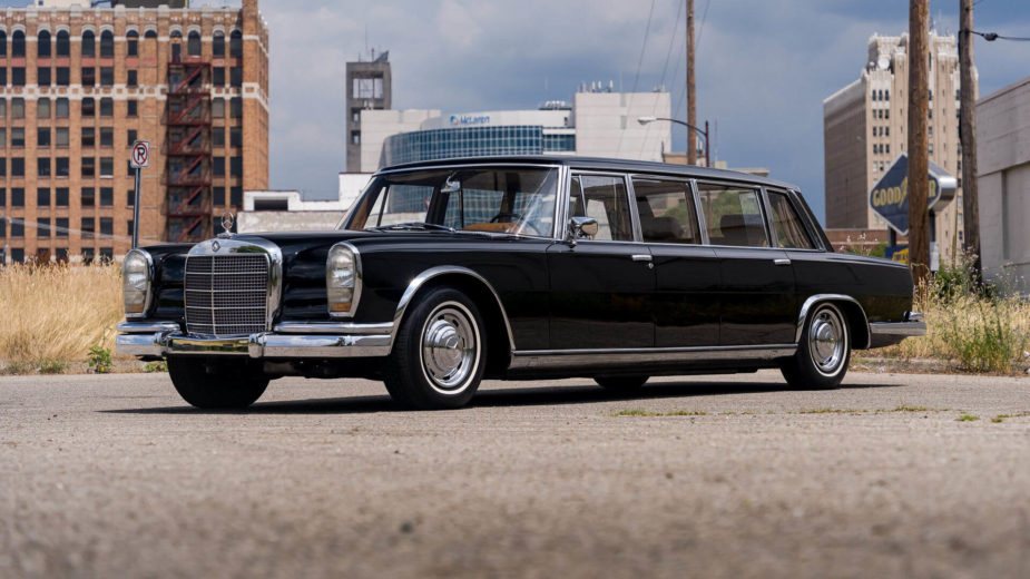 Mercedes-Benz 600 LWB Pullman