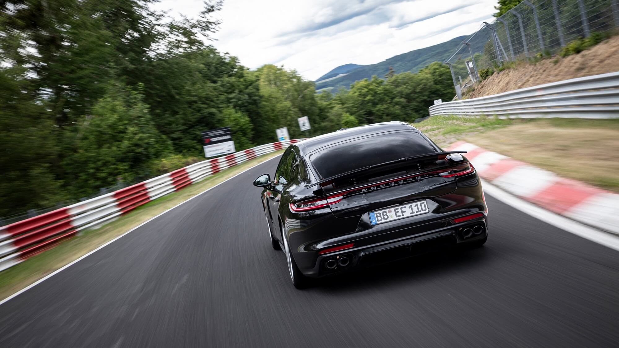 Porsche Panamera recorde