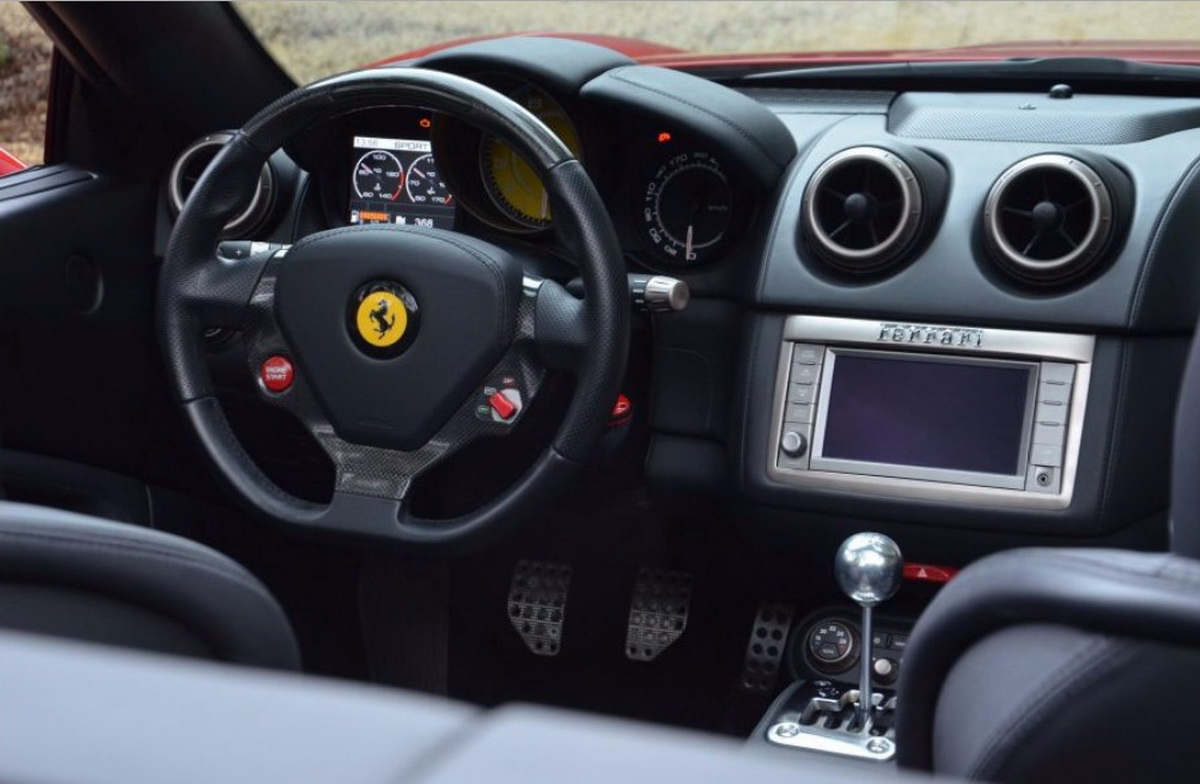 Ferrari California caixa manual