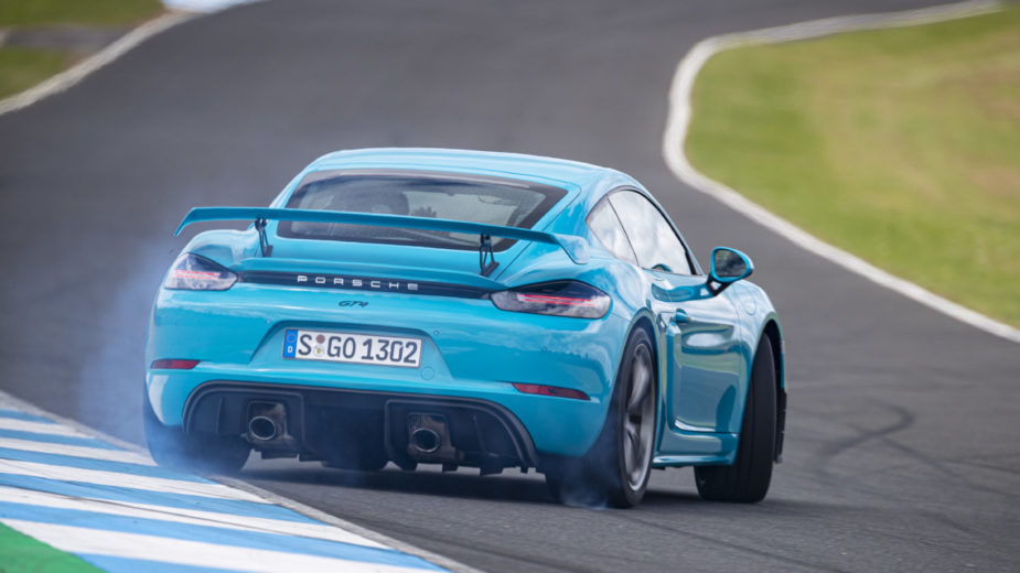 Porsche 718 Cayman GT4