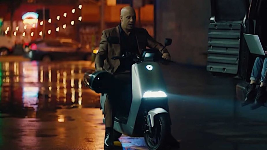 Vin Diesel Acelera elétrica, Yadea G5