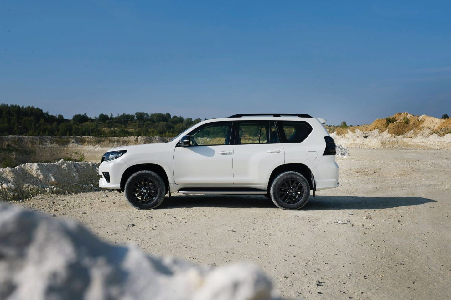 Toyota Land Cruiser 2020 Black Pack