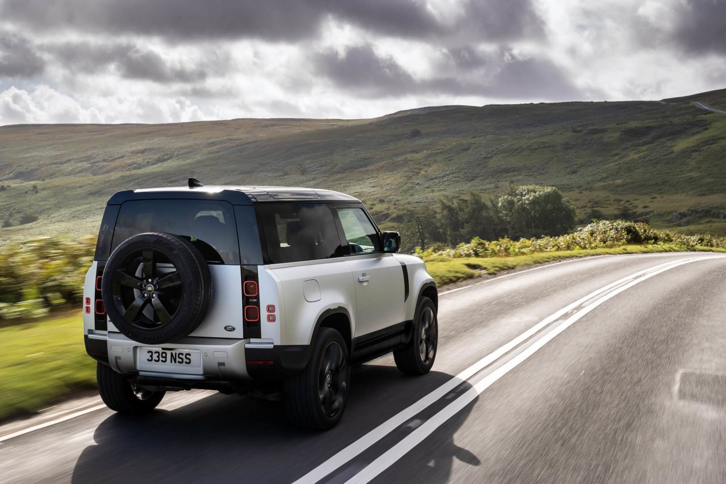 Land Rover Defender 2021. Novidades para "dar e vender"