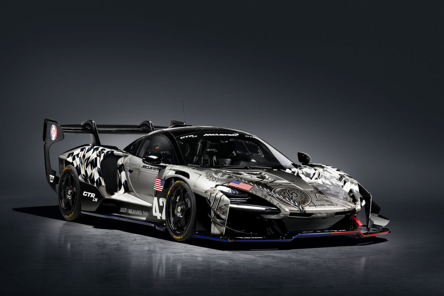 McLaren Senna GTR LM