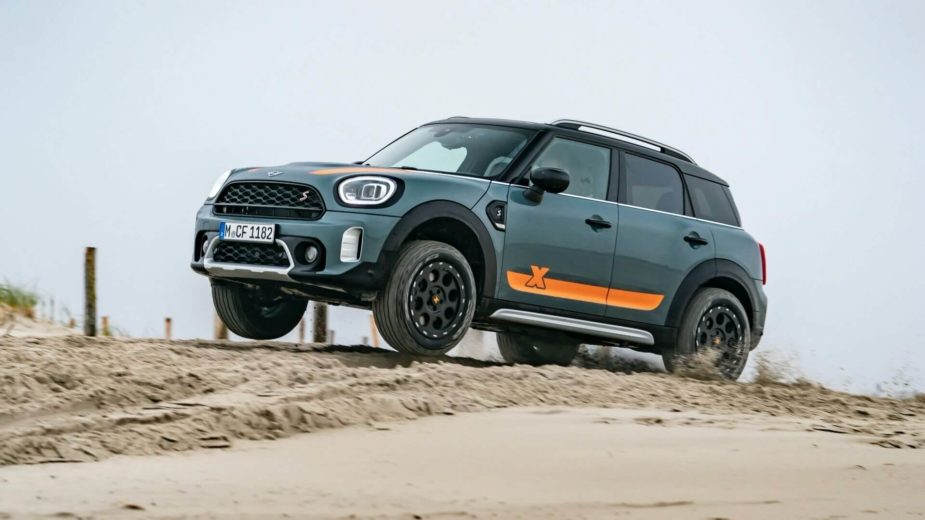 MINI Countryman Powered by X-raid