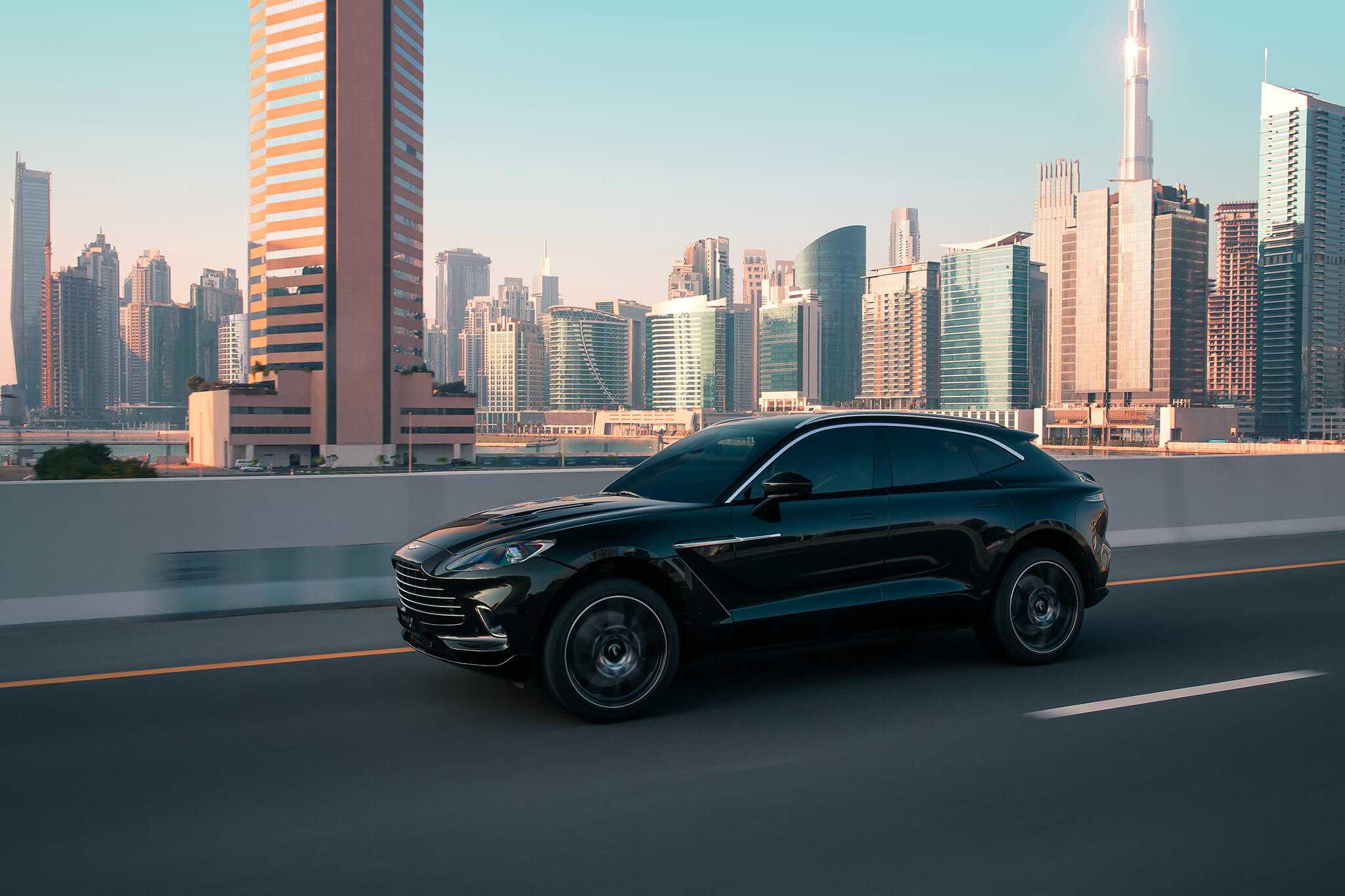 Aston Martin DBX