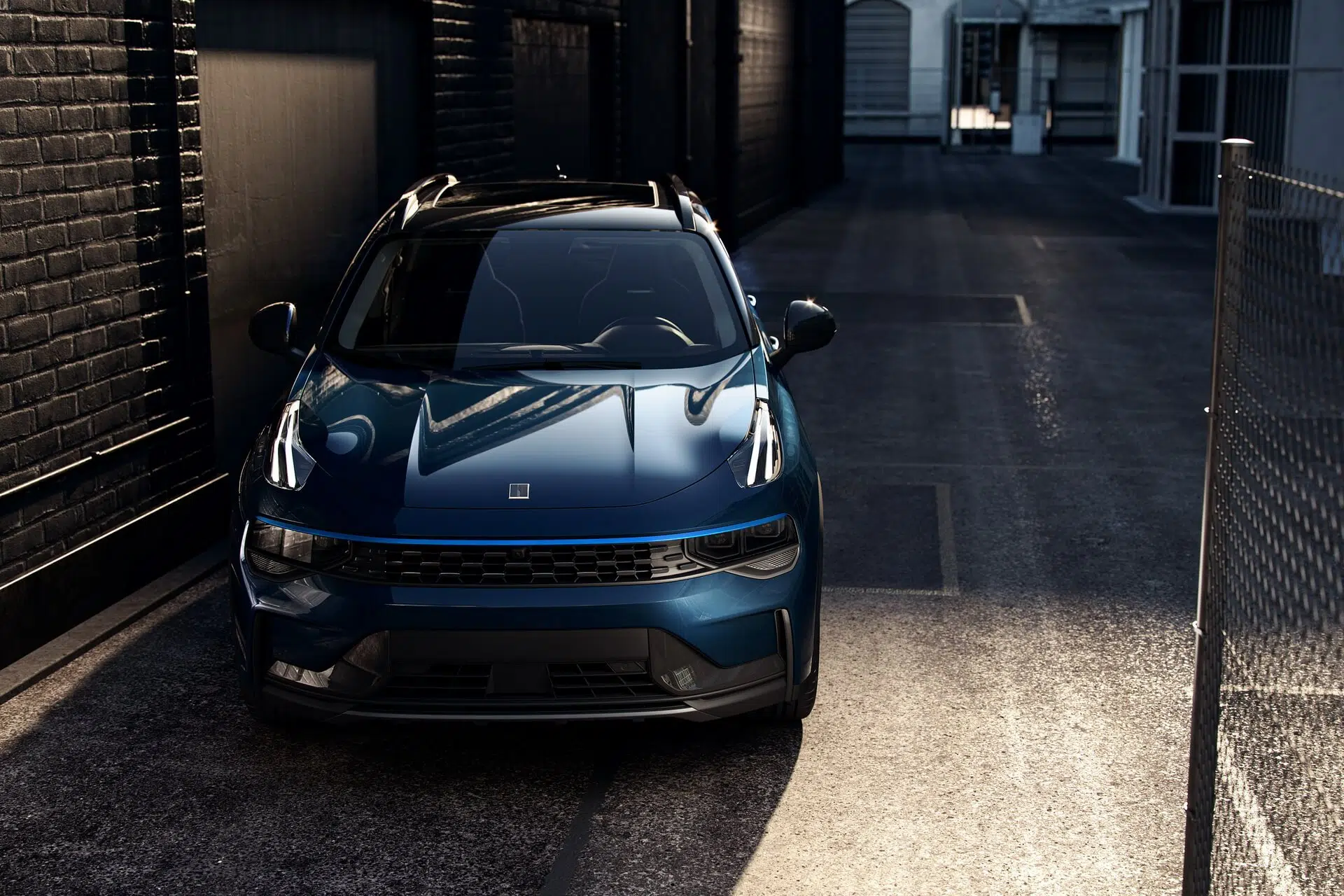 Lynk & Co 01