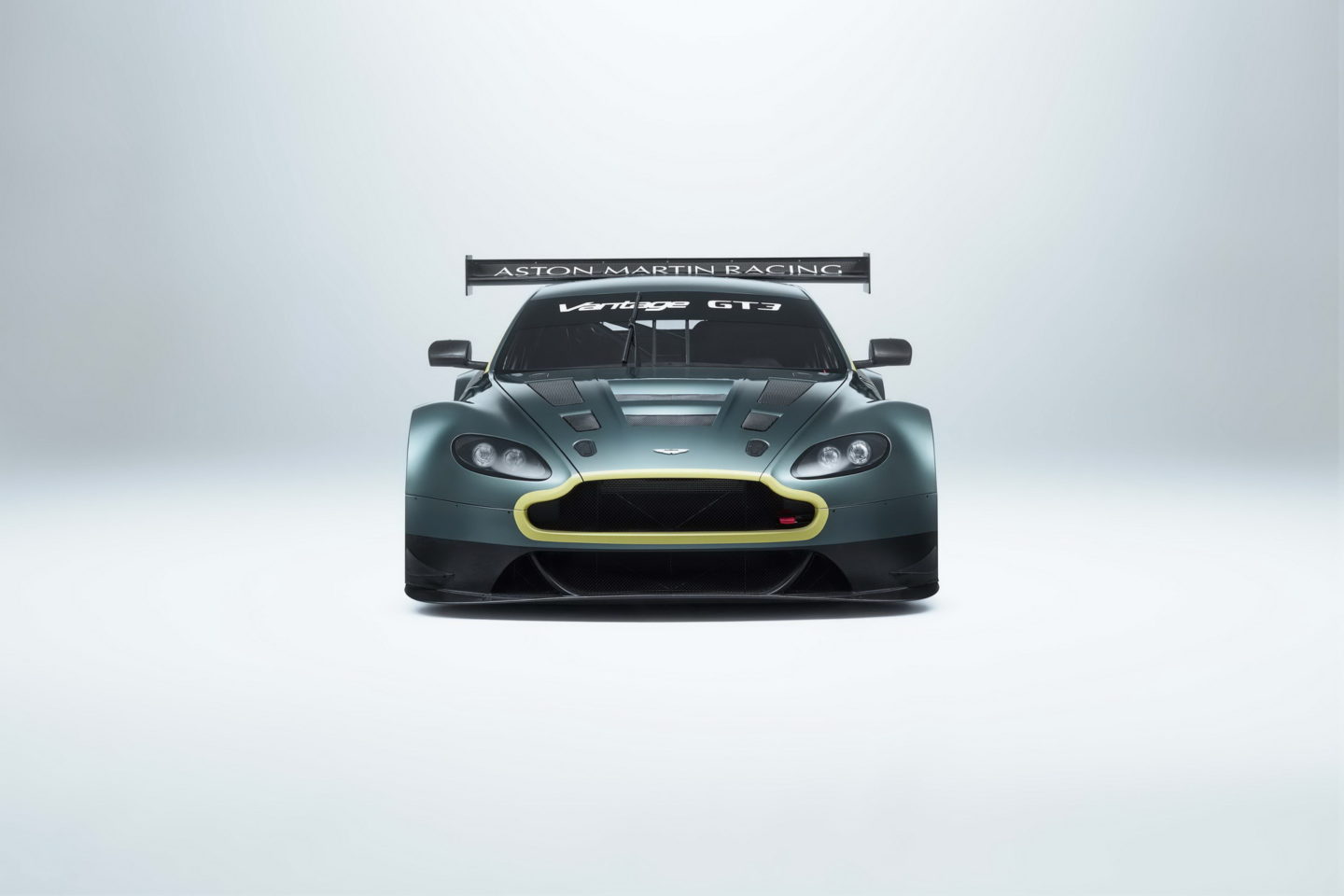 Aston Martin V12 Vantage GT3