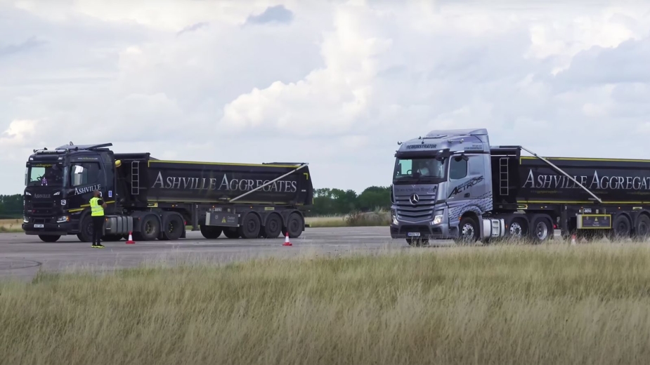 Mercedes-Benz Actros vs Scania R500