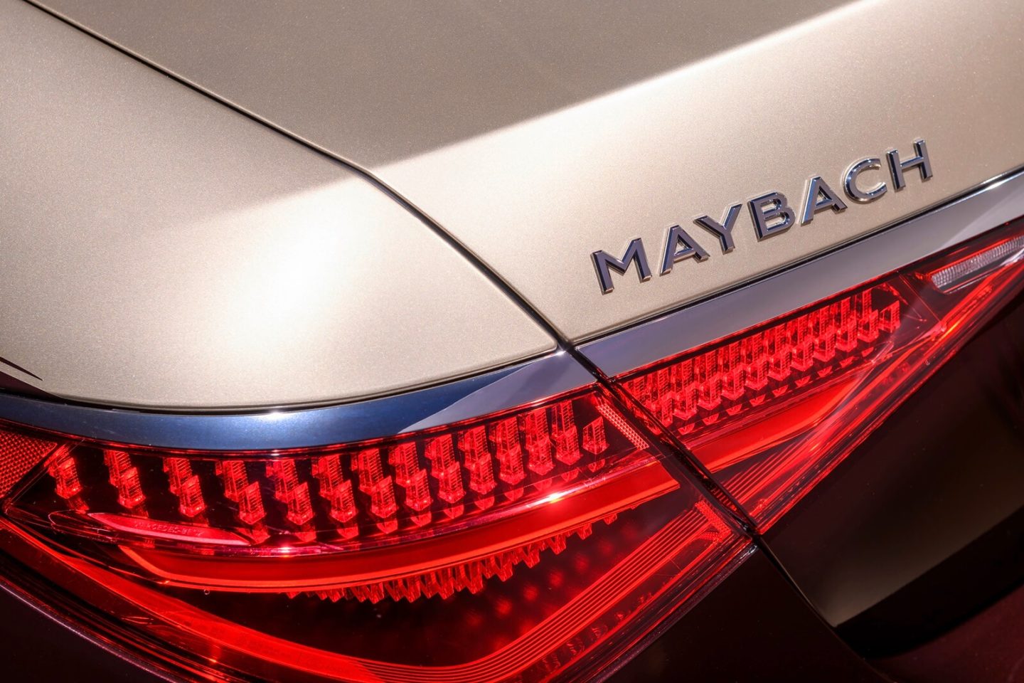 Lettering Maybach