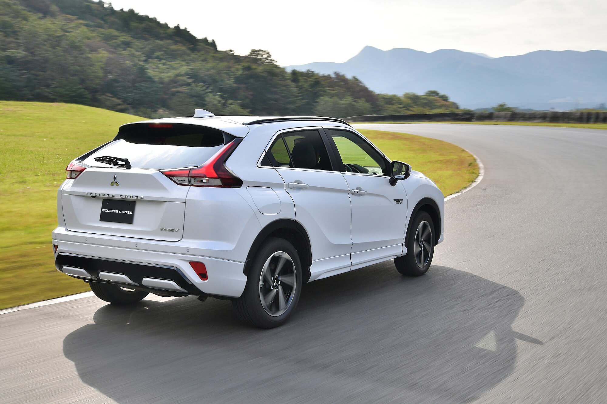 Mitsubishi Eclipse Cross PHEV