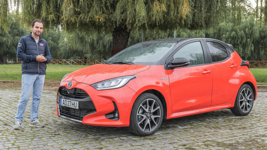 Toyota Yaris 1.5 Hybrid 2021 (116 cv). Não estava à espera disto