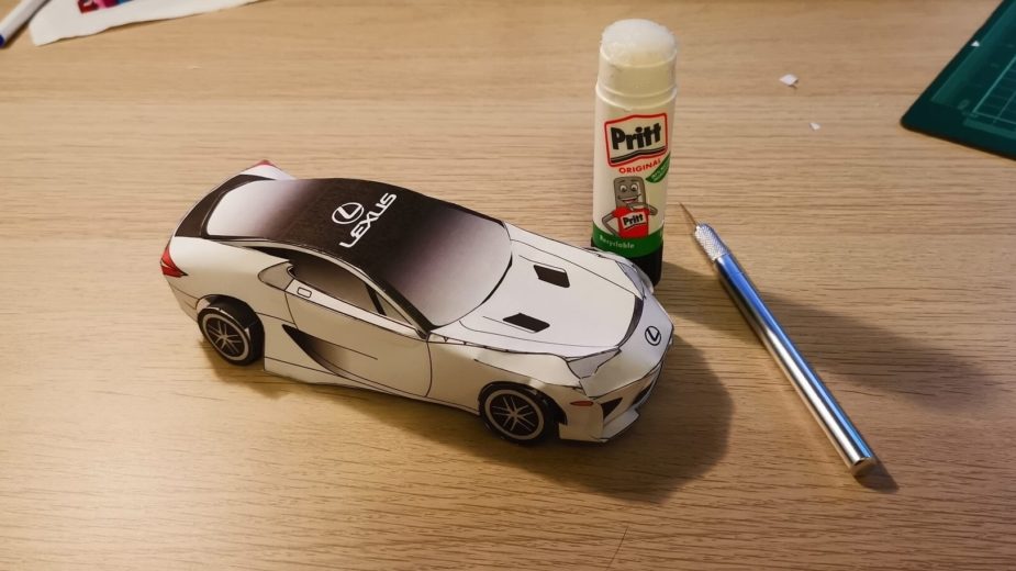 Lexus LFA origami