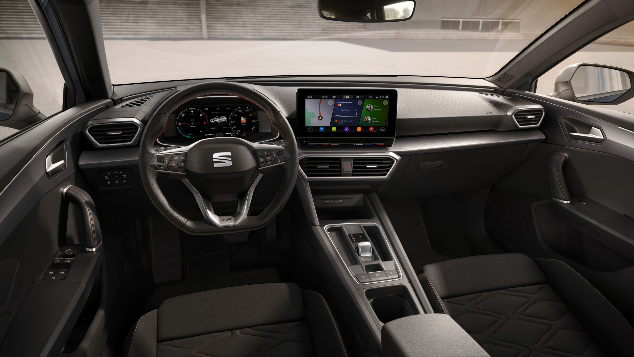 SEAT Leon e-Hybrid interior