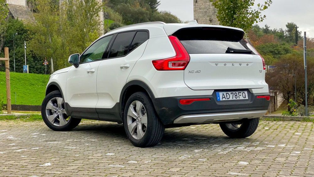 Volvo XC40 T2